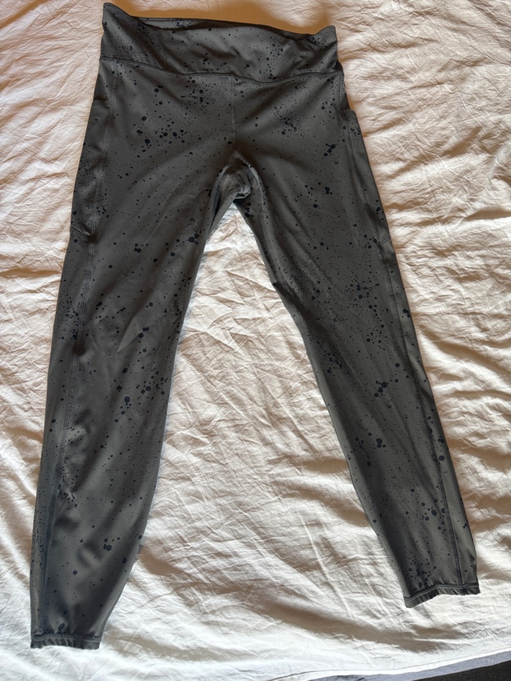 Vuori Dark Green Speckled Leggings